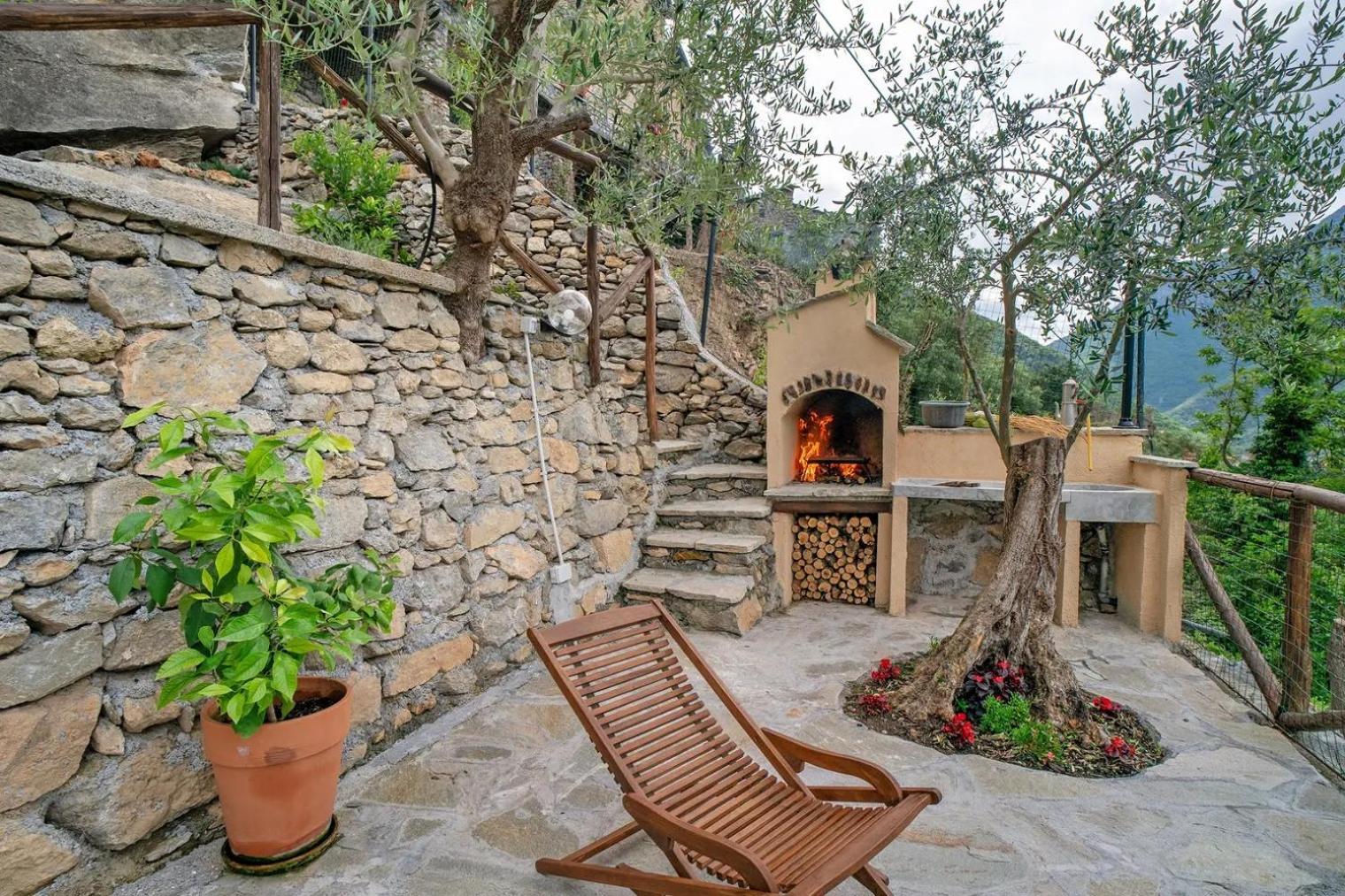Agriturismo U'Spigu Nonna Annetta Nasino Exterior photo